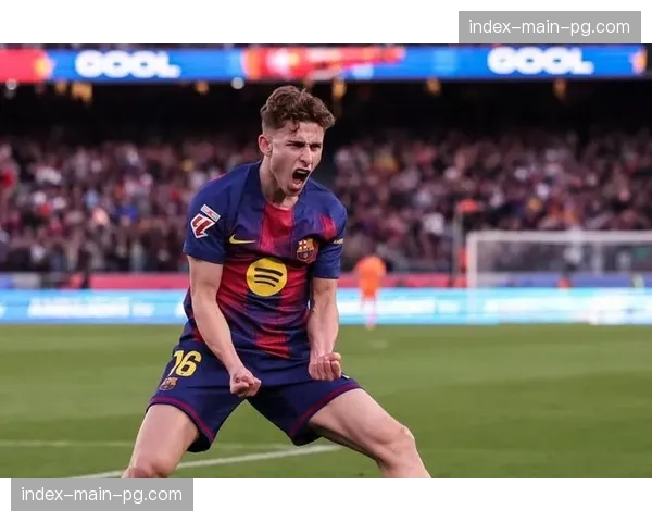 巴萨3-0莱万特重返榜首：伯纳尔闪电破门，德容终结57场进球荒